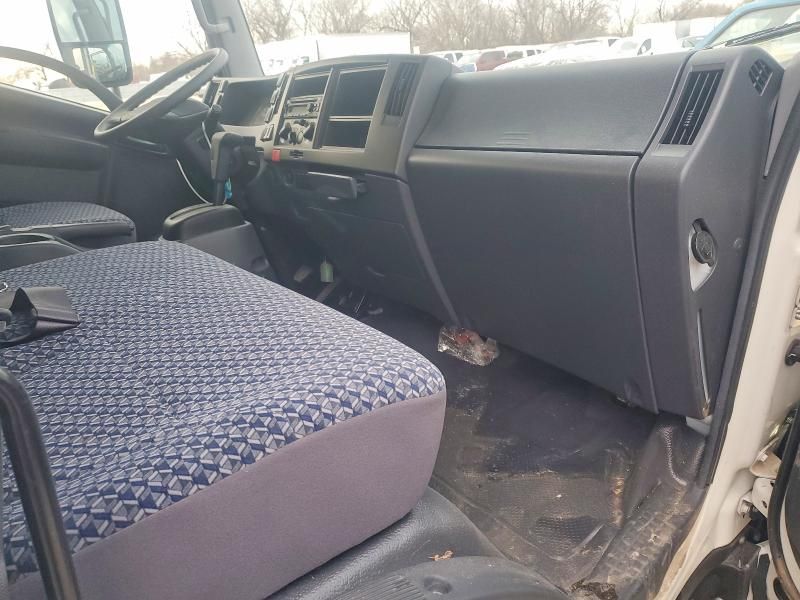 2024 Isuzu Npr hd Crew cab Flatbed Truck