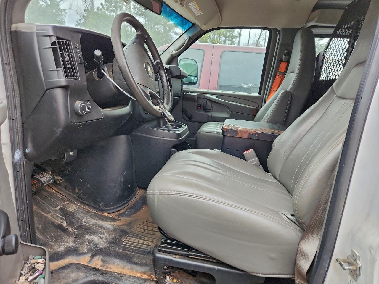 2013 Chevrolet Express G2500