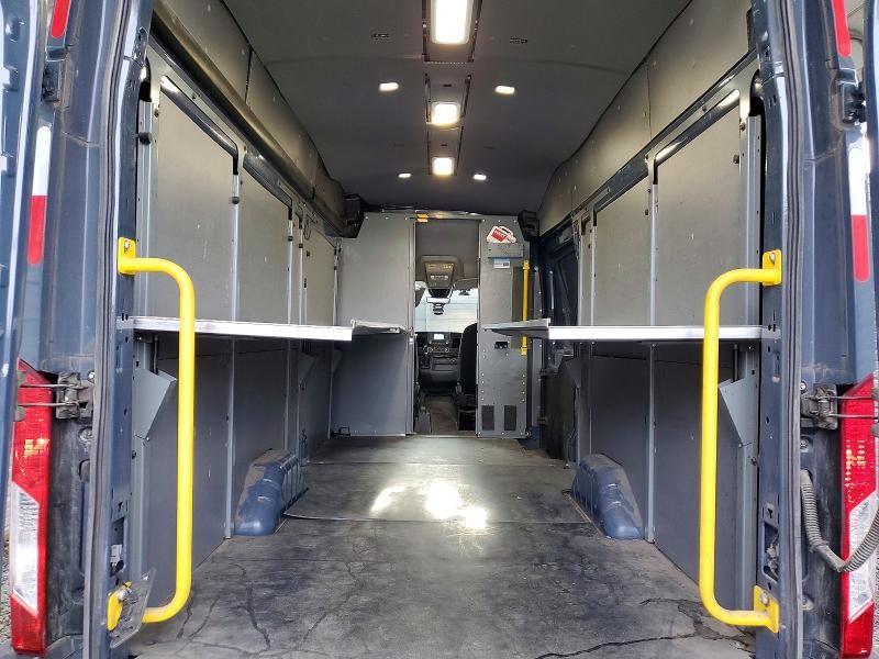 2020 Ford Transit 250 Delivery van