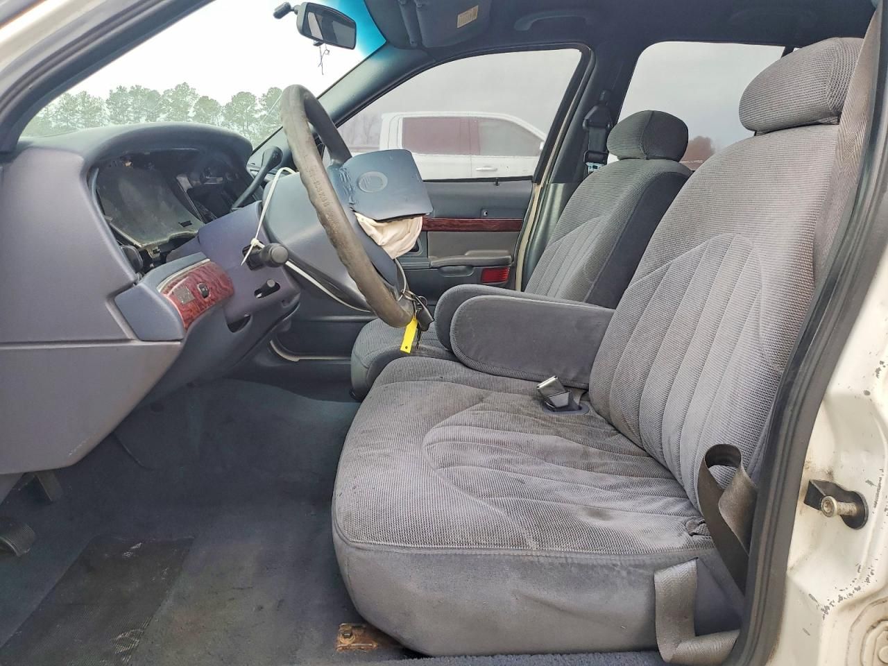 2000 Mercury Grand Marquis gs