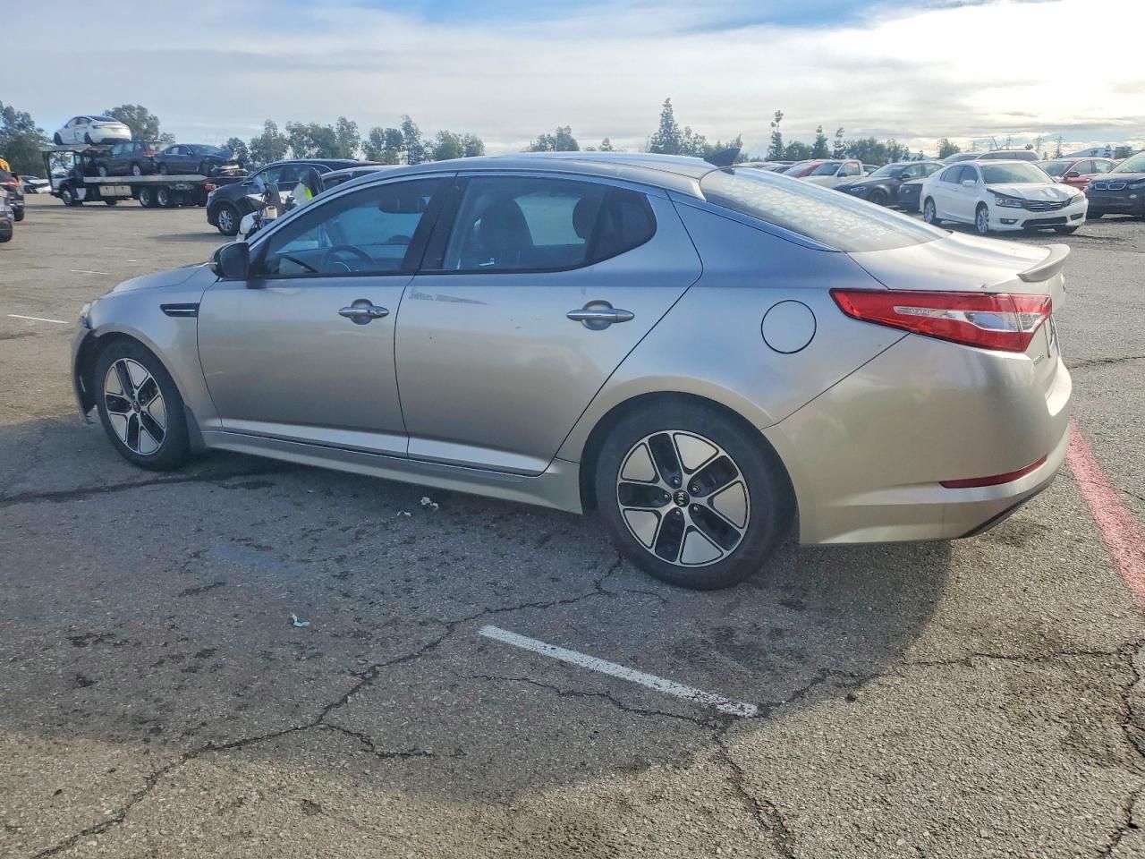 2013 KIA Optima Hybrid
