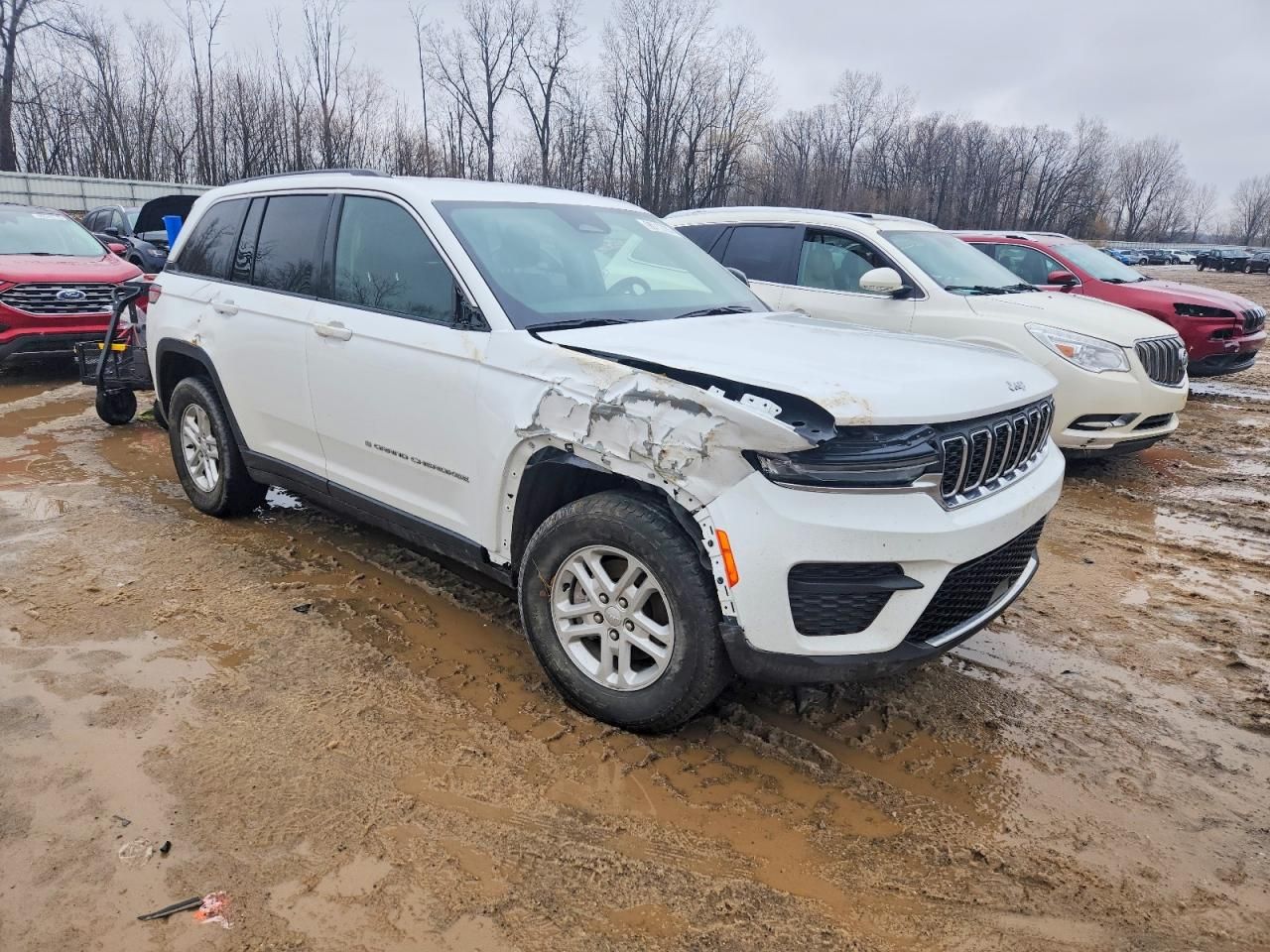 2023 Jeep Grand Cherokee Laredo