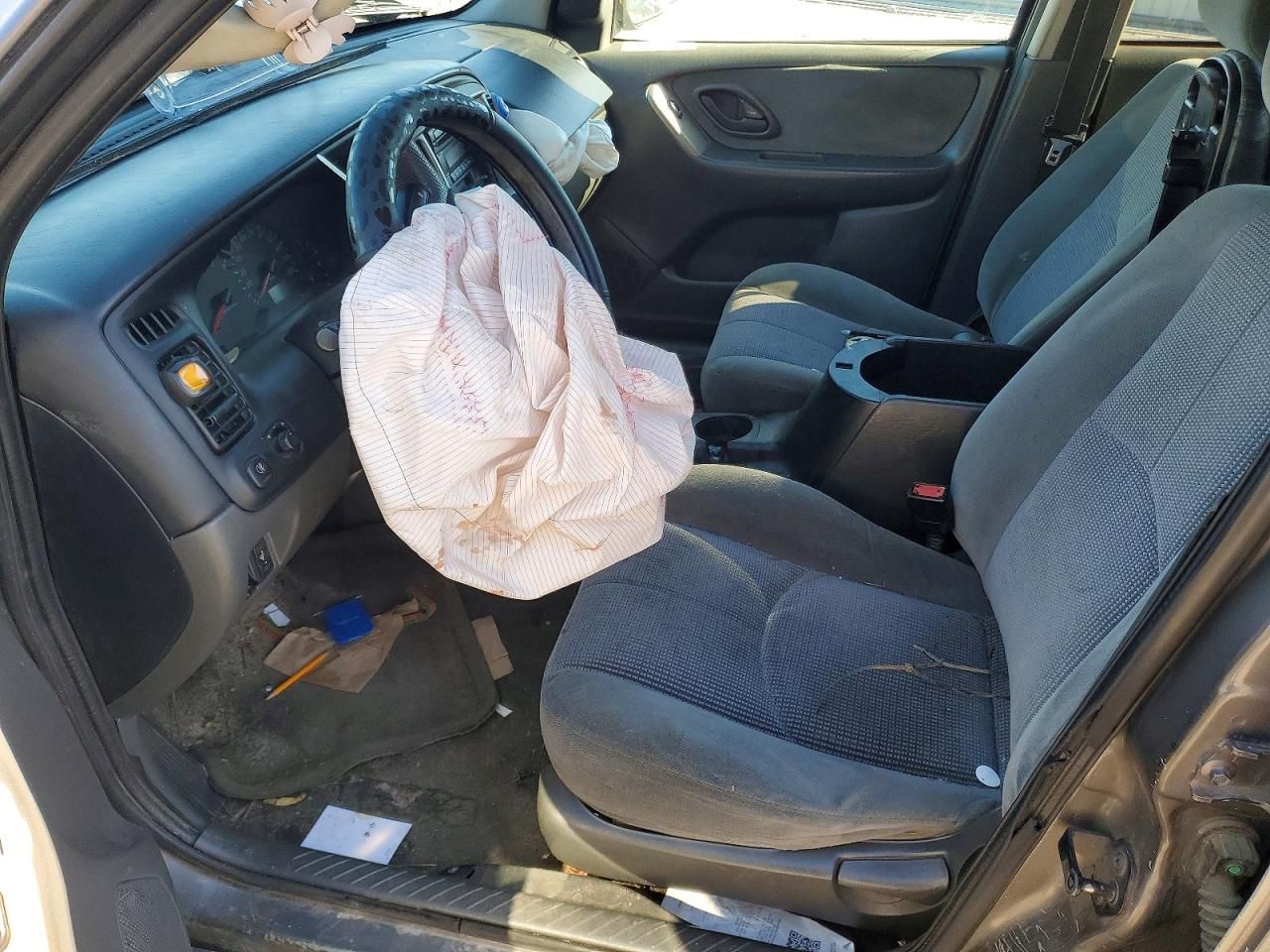 2003 Mazda Tribute lx