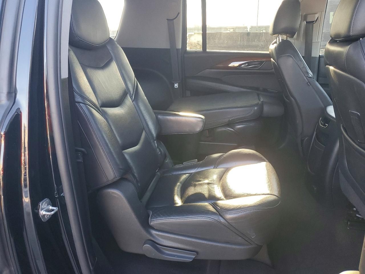 2019 Cadillac Escalade esv Luxury