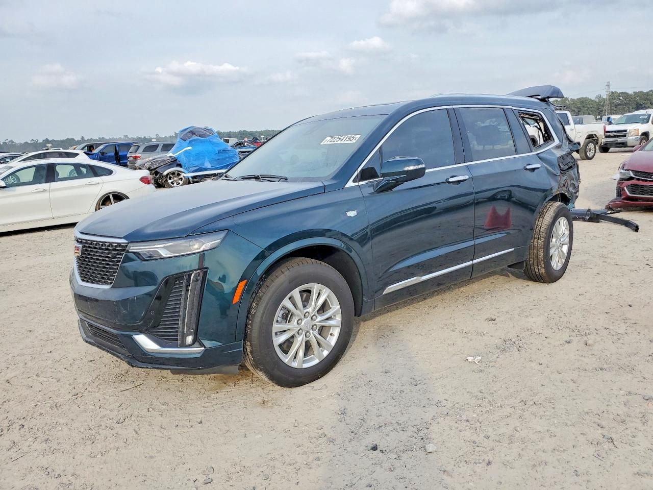 2025 Cadillac XT6 Luxury