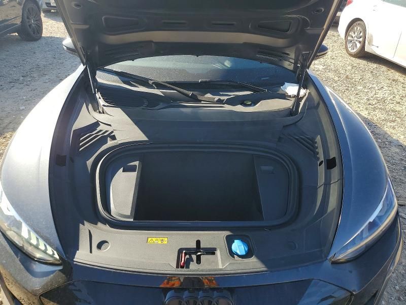 2022 Audi E-tron gt Premium Plus