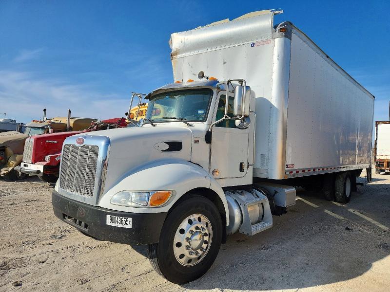 2018 Peterbilt 337 BOX Truck
