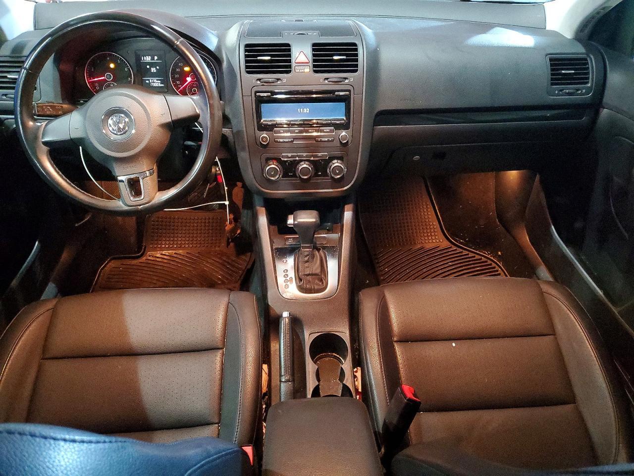 2010 Volkswagen Jetta se