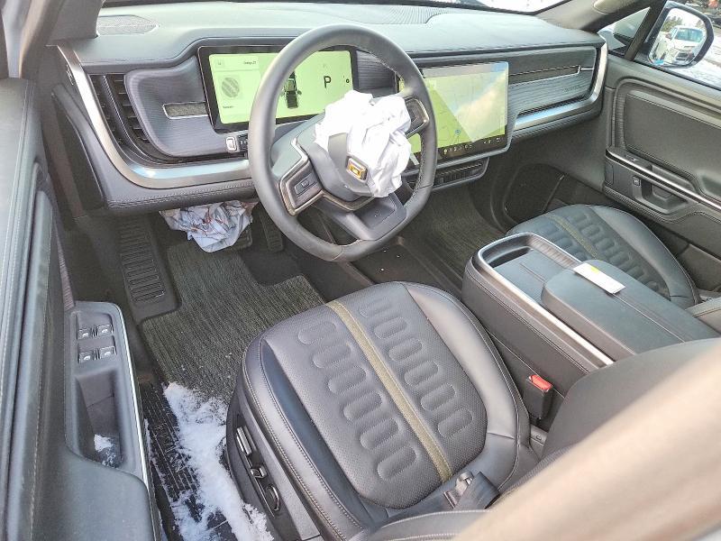 2025 Rivian R1T Adventure