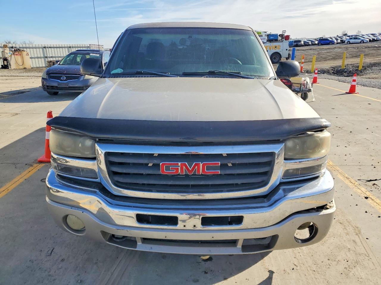 2004 GMC New Sierra