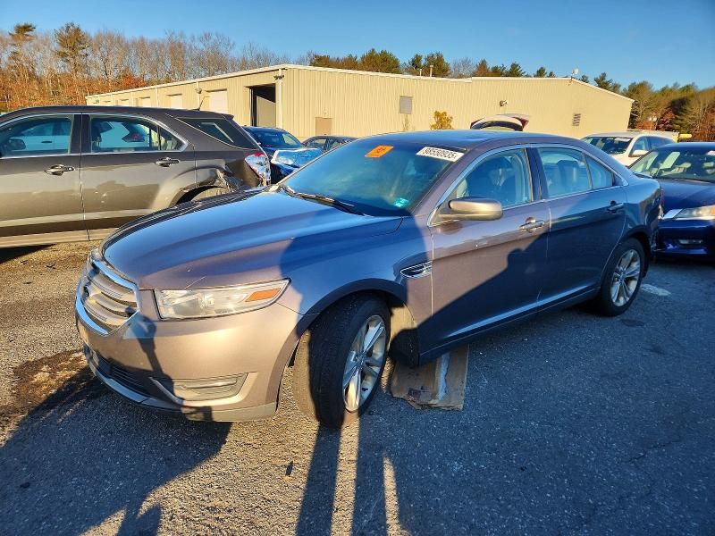 2013 Ford Taurus sel