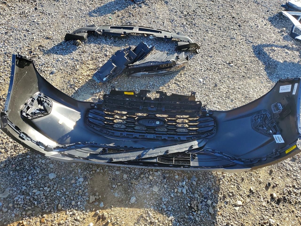 2025 Ford Escape st Line