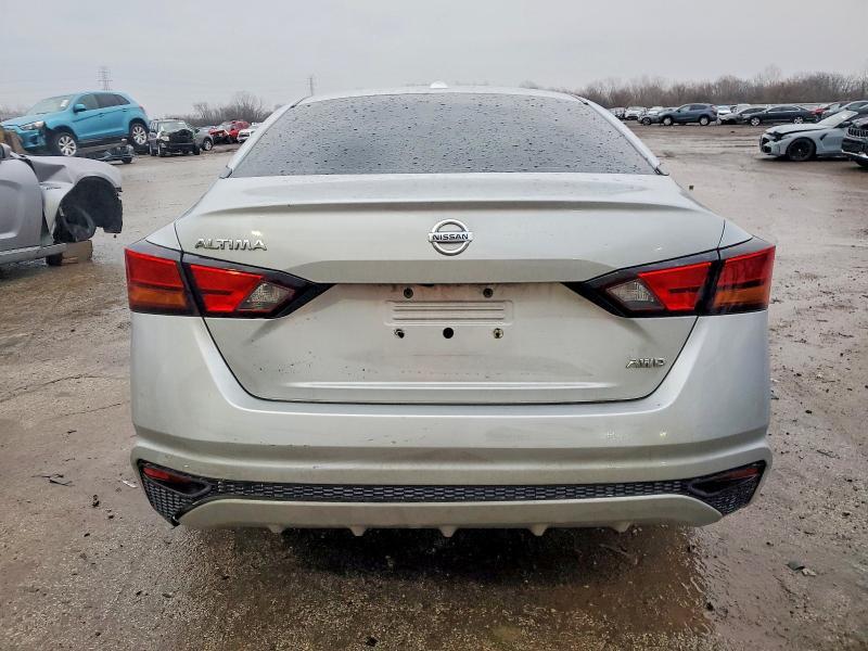 2020 Nissan Altima s