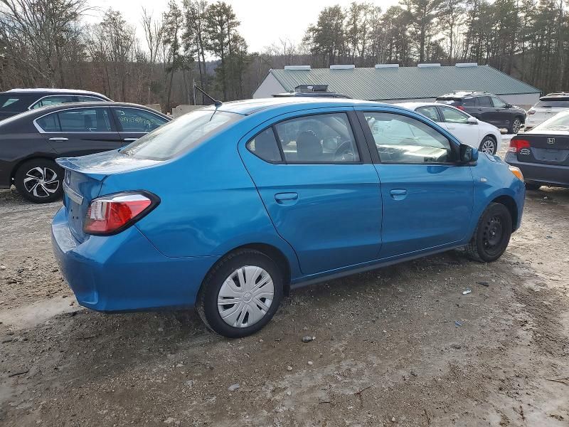 2022 Mitsubishi Mirage G4 es