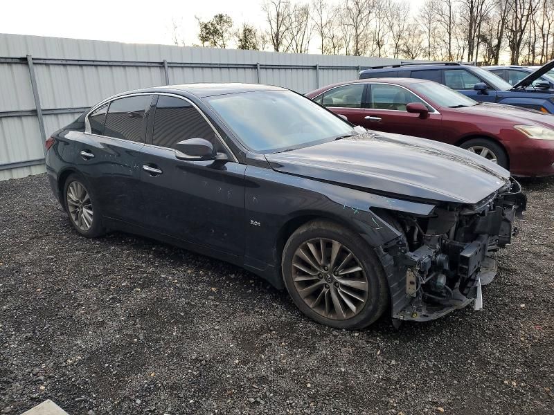 2018 Infiniti Q50 Luxe