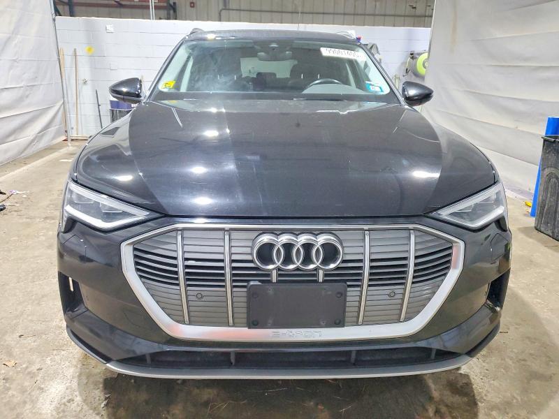 2021 Audi E-tron Premium