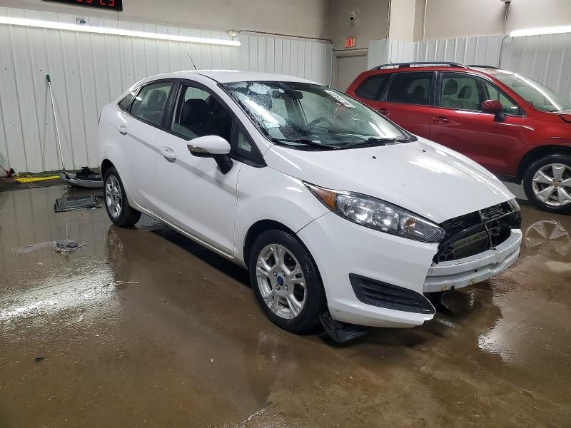 2015 Ford Fiesta se