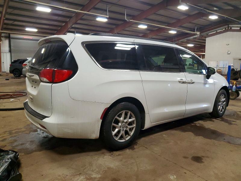 2020 Chrysler Voyager lxi