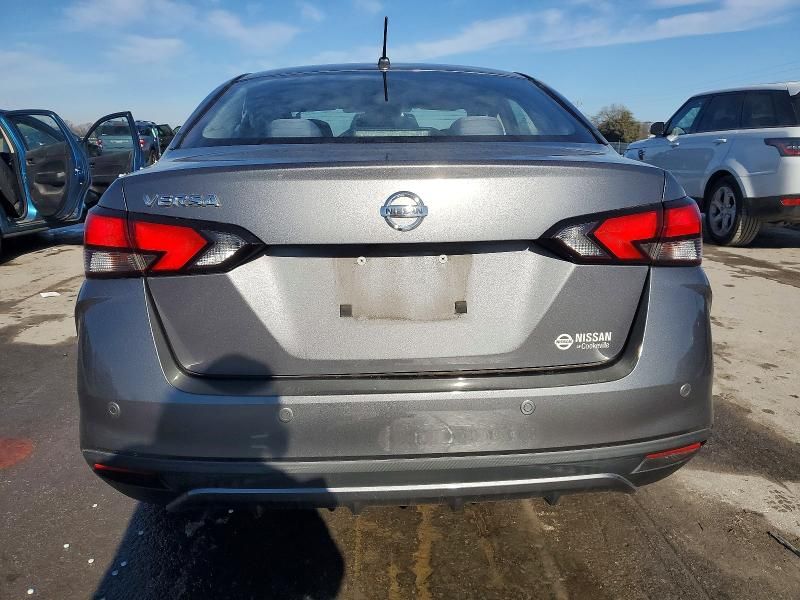 2020 Nissan Versa s