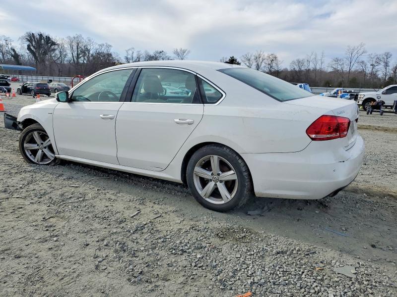 2015 Volkswagen Passat s