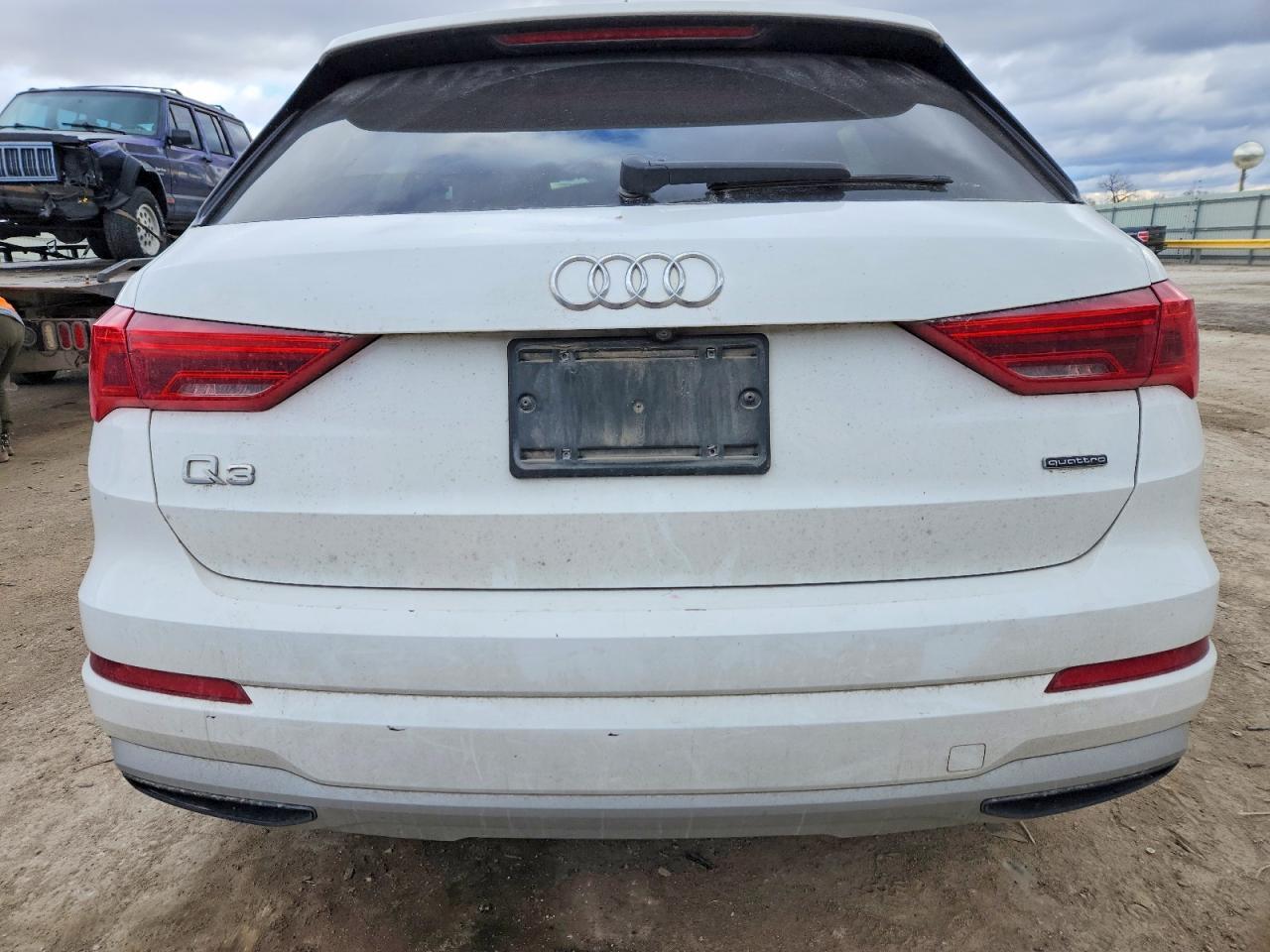 2021 Audi Q3 Premium 40