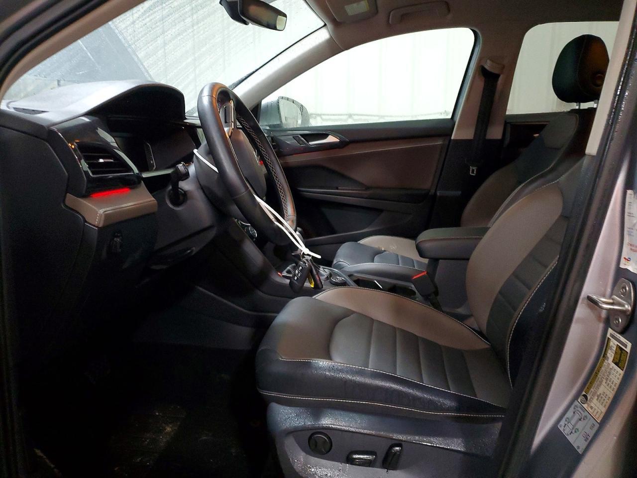 2022 Volkswagen Taos sel