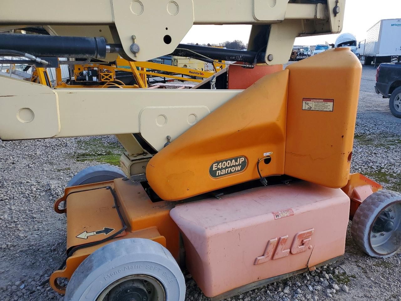 2001 JLG E400ajp Boom Lift