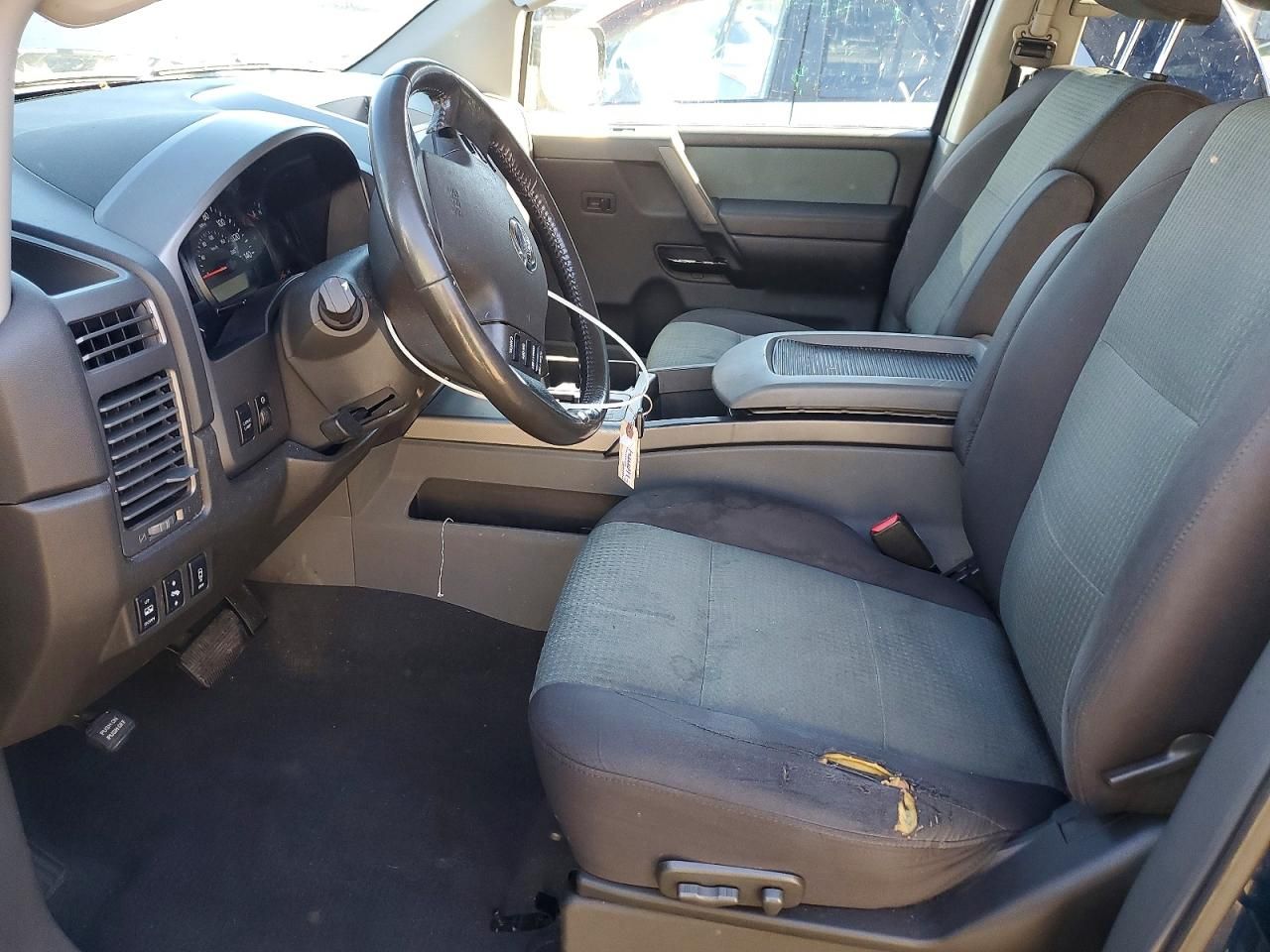 2007 Nissan Titan xe