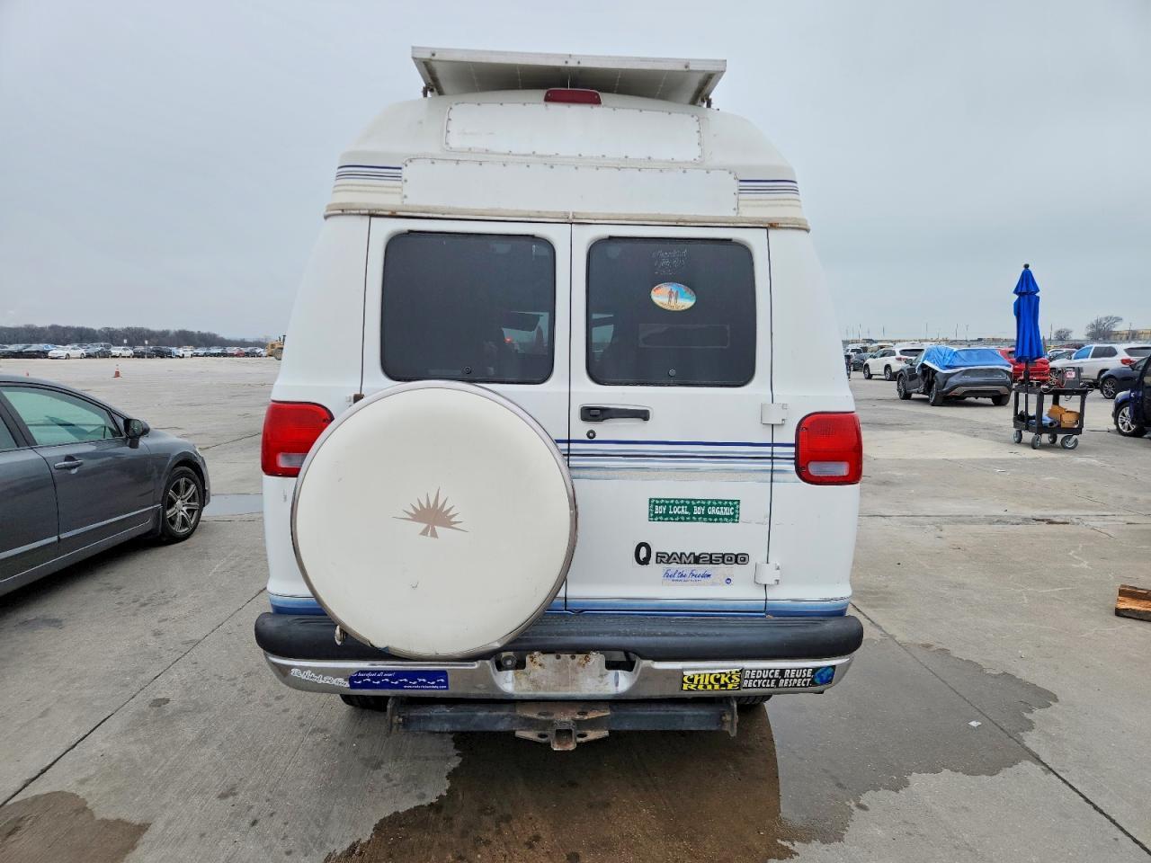 1998 Dodge RAM Van B2500