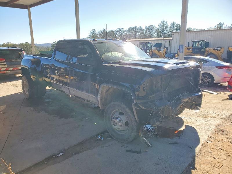 2018 GMC Sierra K3500 Denali