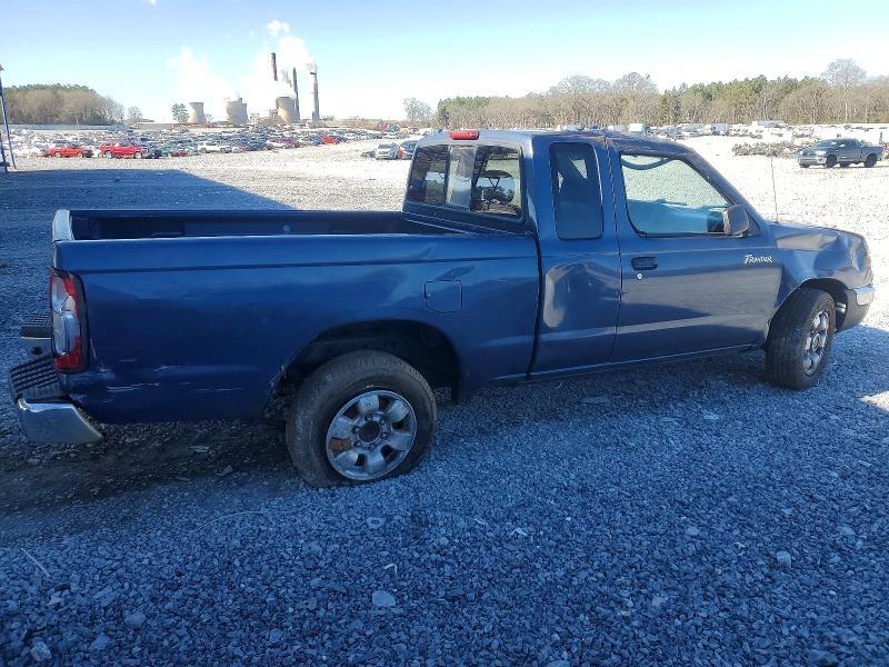 2000 Nissan Frontier King cab xe