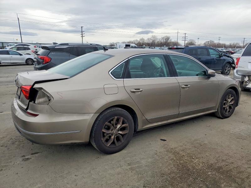 2016 Volkswagen Passat s