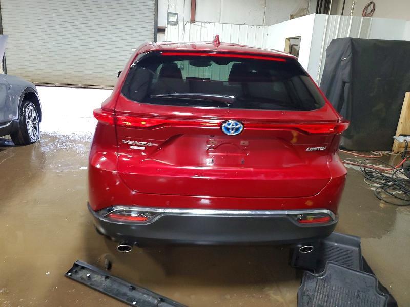 2024 Toyota Venza le