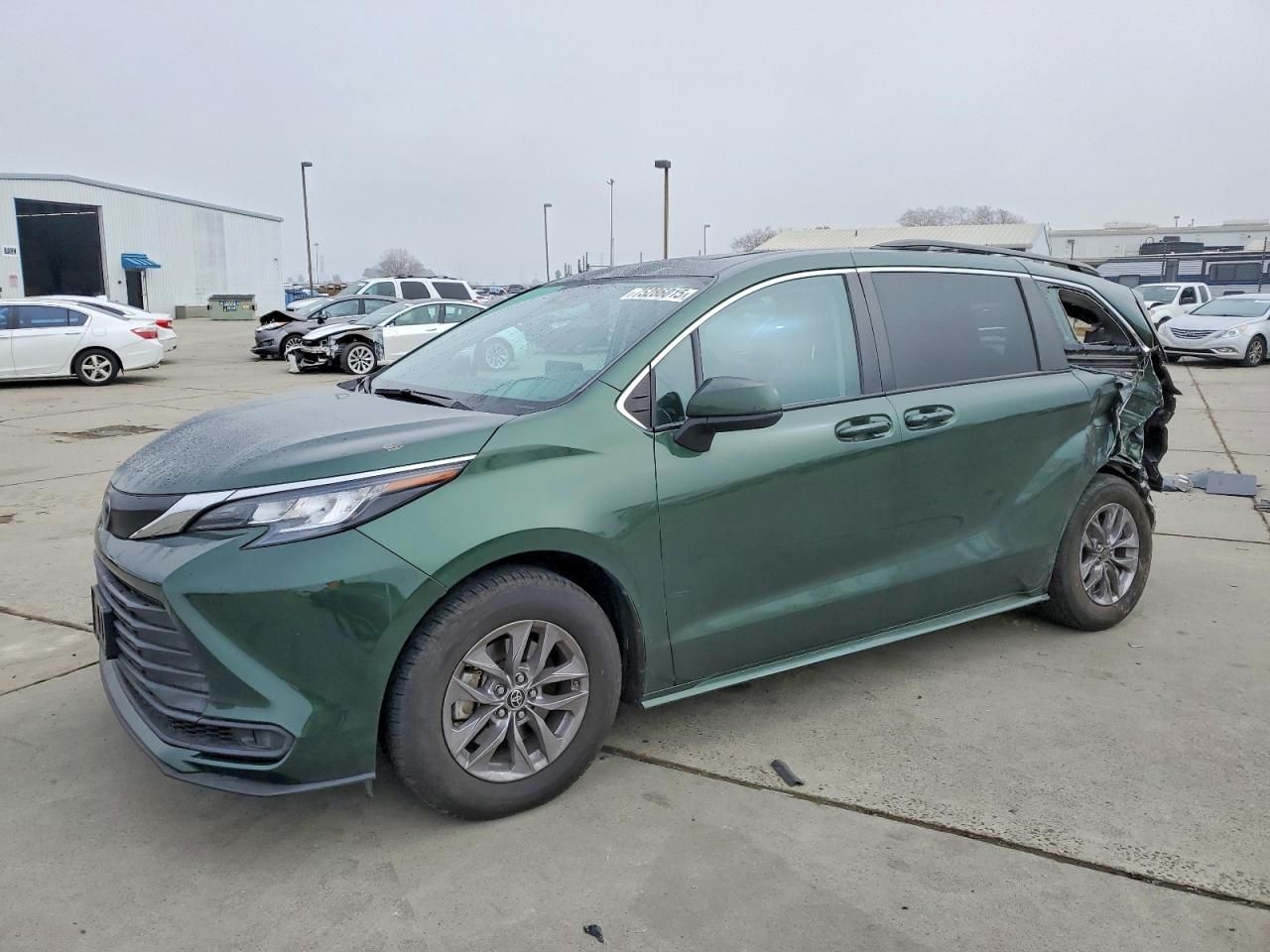 2022 Toyota Sienna le