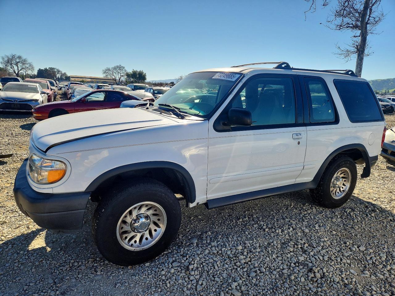 2000 Ford Explorer Sport