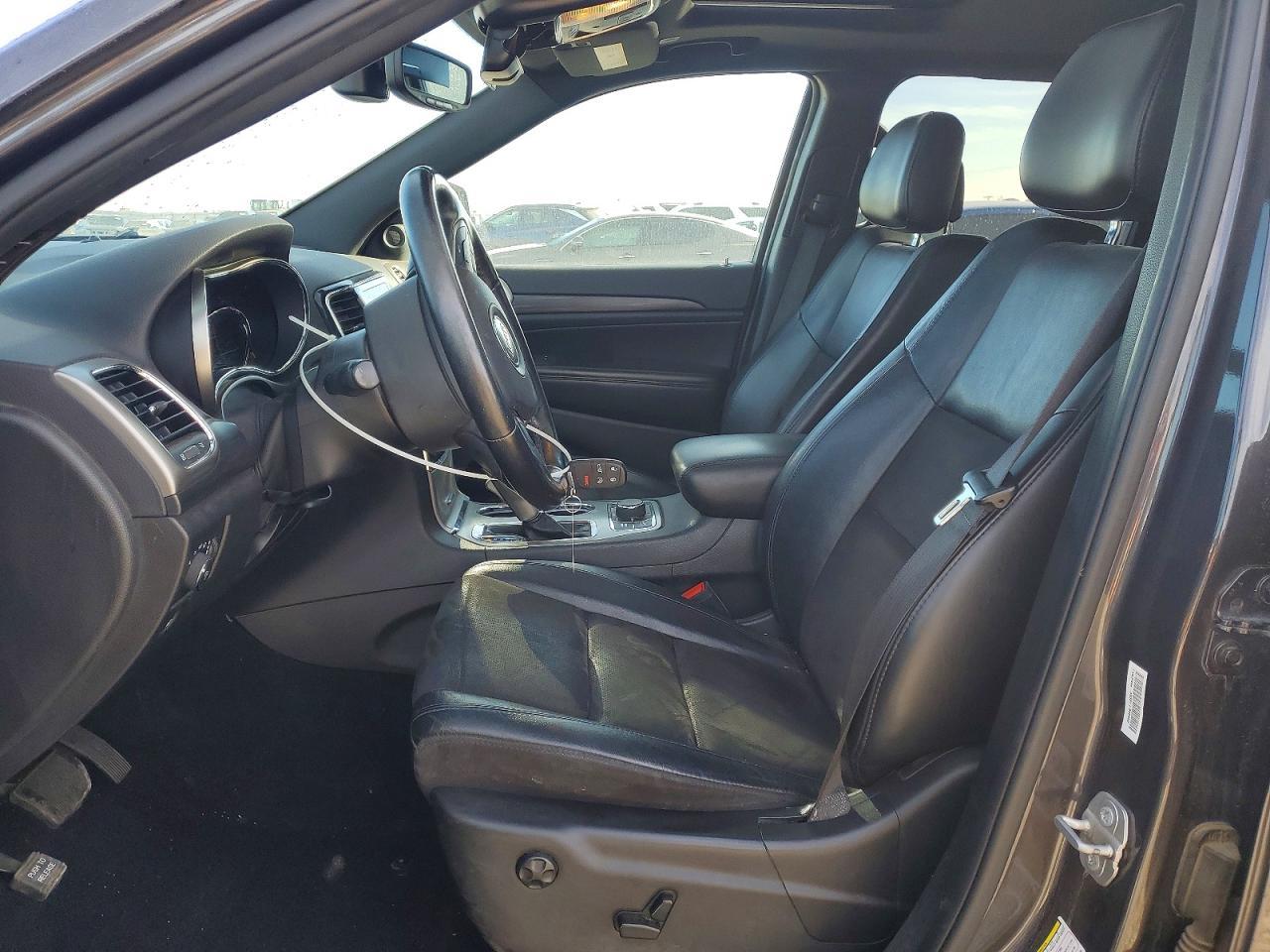 2020 Jeep Grand Cherokee Laredo