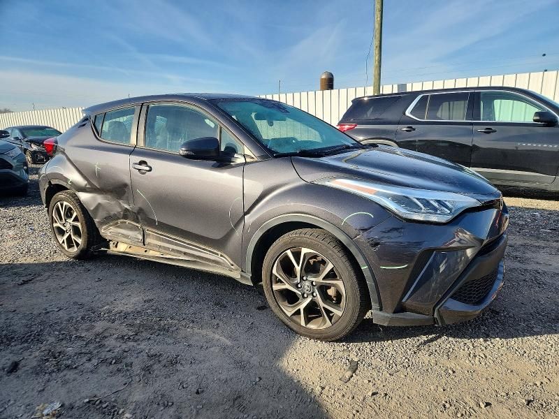 2020 Toyota C-hr xle