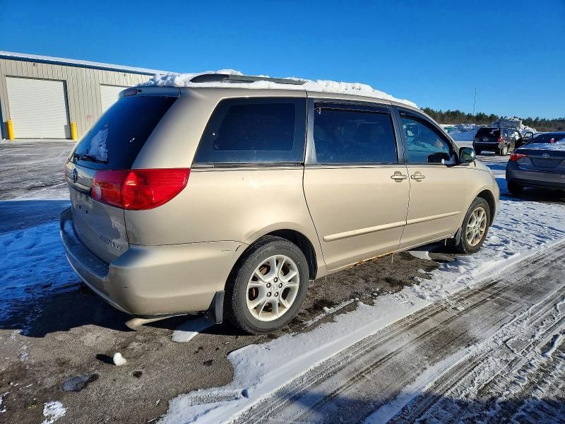 2006 Toyota Sienna ce