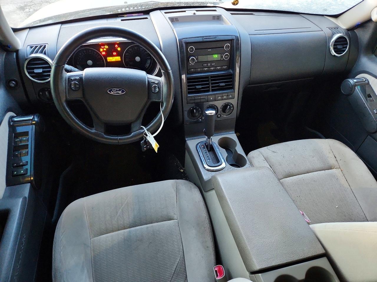 2008 Ford Explorer xlt