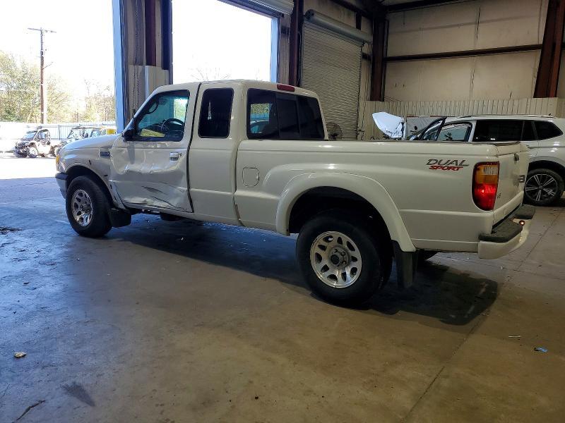 2004 Mazda B3000 cab Plus