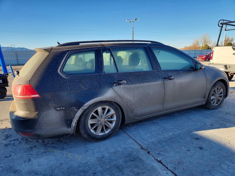 2016 Volkswagen Golf Sportwagen s
