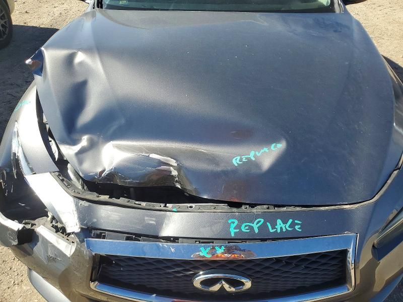 2017 Infiniti Q50 Premium