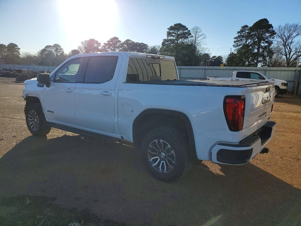 2023 GMC Sierra K1500 AT4