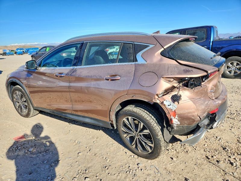2017 Infinity Qx30 Luxury