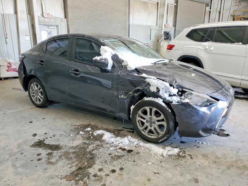 2017 Toyota Yaris ia