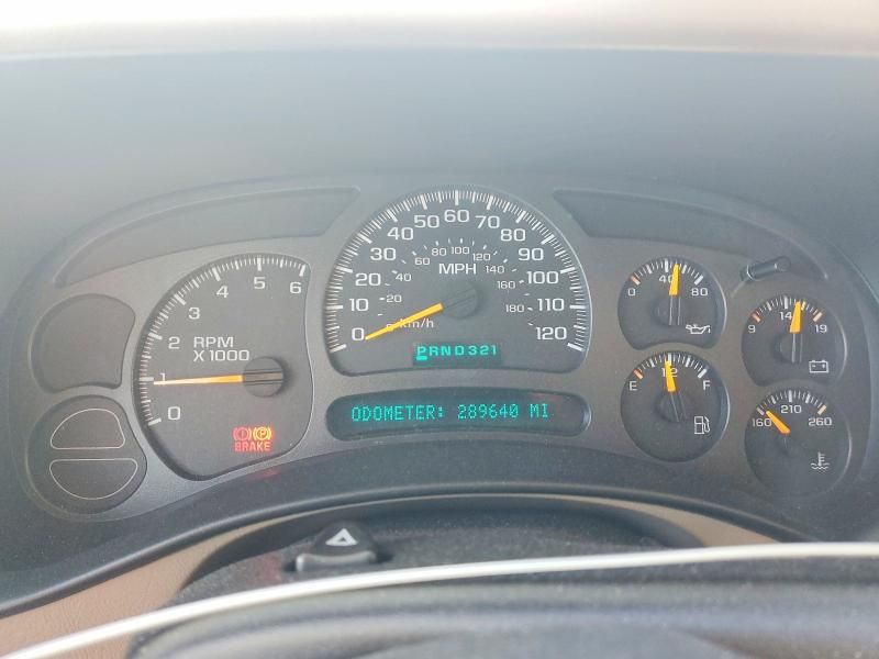 2004 GMC Yukon xl C1500