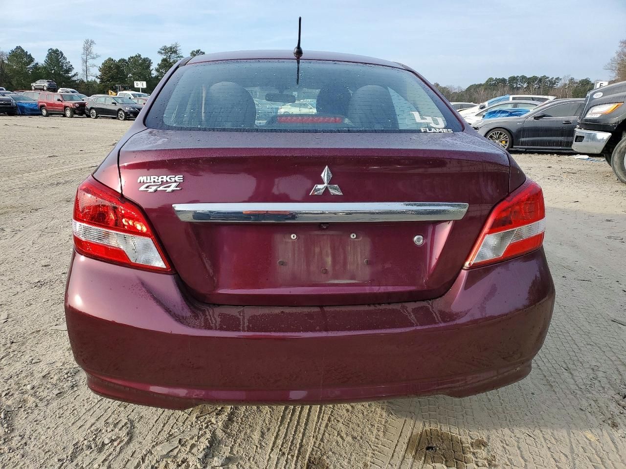 2020 Mitsubishi Mirage G4 es