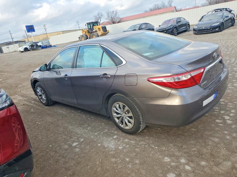 2017 Toyota Camry le