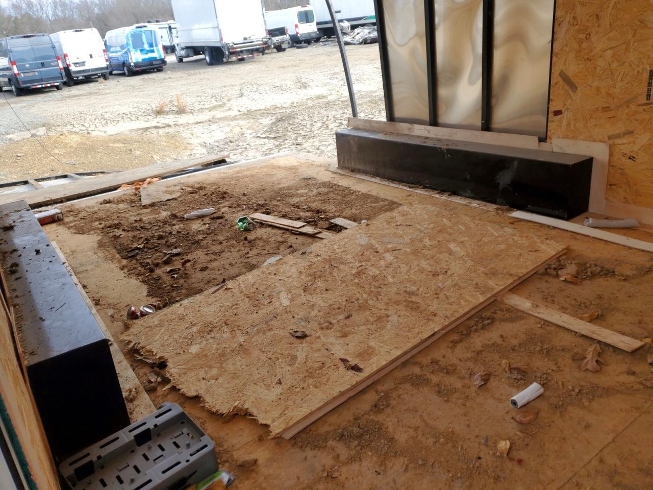 2025 Just E8-16 Enclosed Cargo Trailer