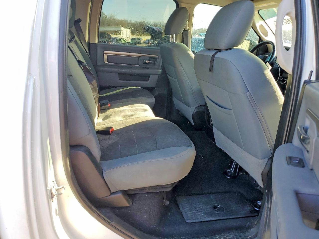 2020 Dodge Ram 1500 Classic slt